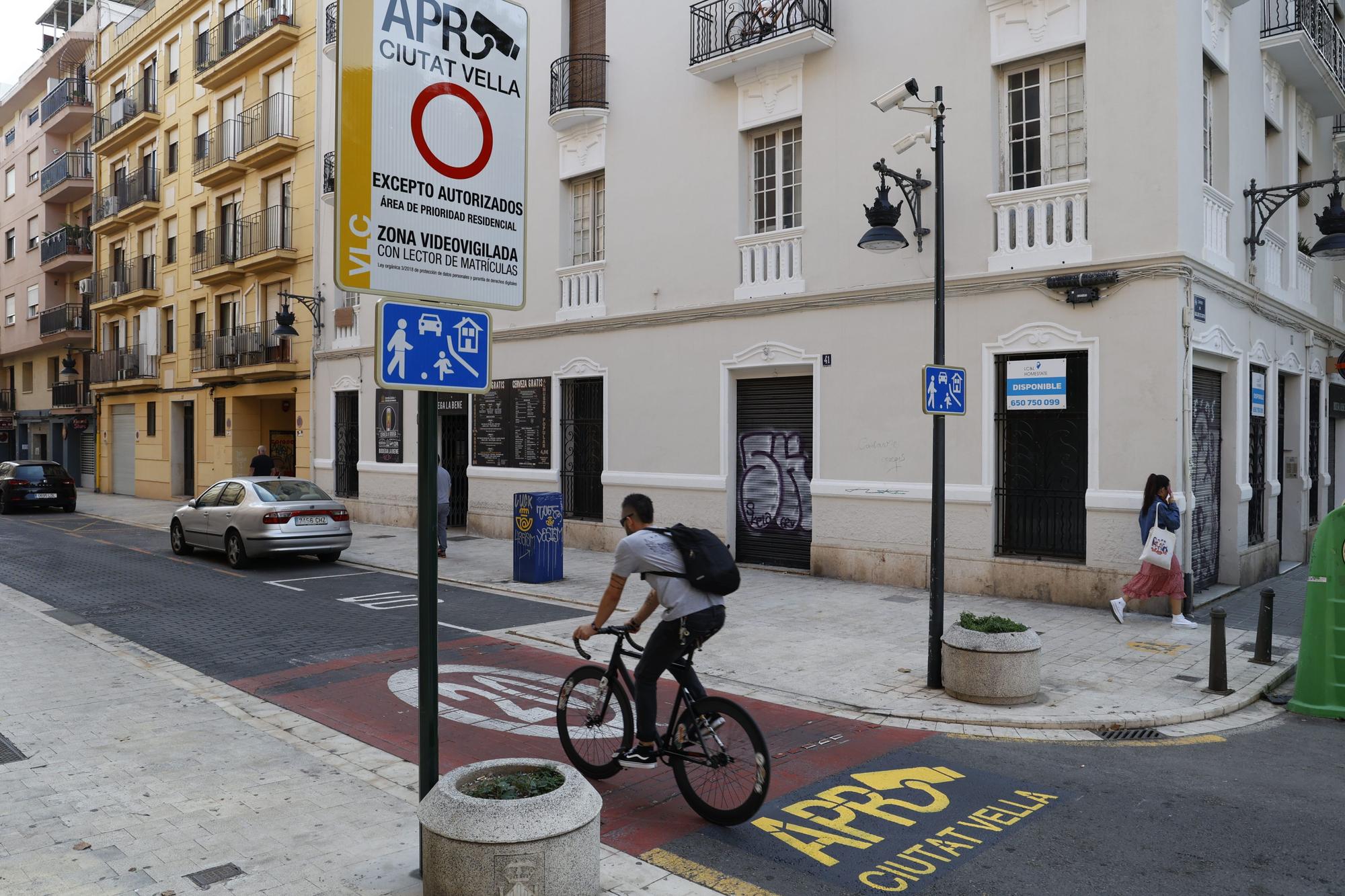 Las cámaras que multarán a los coches en el centro de València