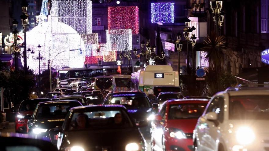 Domingo de atasco prenavideño en Vigo