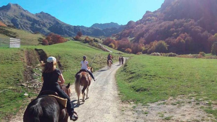 Aumenta el turismo rural en Asturias con un incremento de las estancias del 17,7% en junio