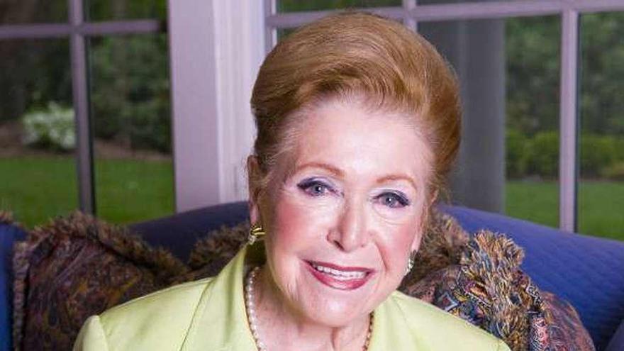 Mary Higgins Clark, en una foto tomada en su casa. // Michael Sofronski