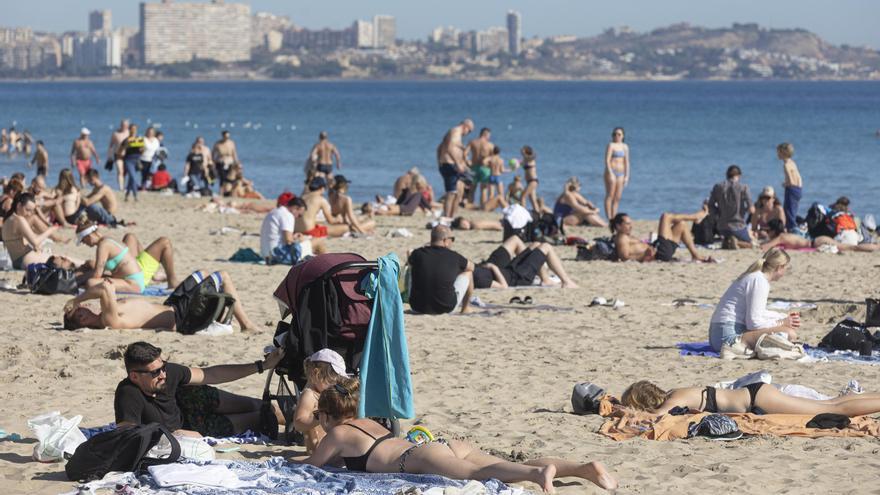 Fin de semana primaveral en la provincia de Alicante en pleno enero