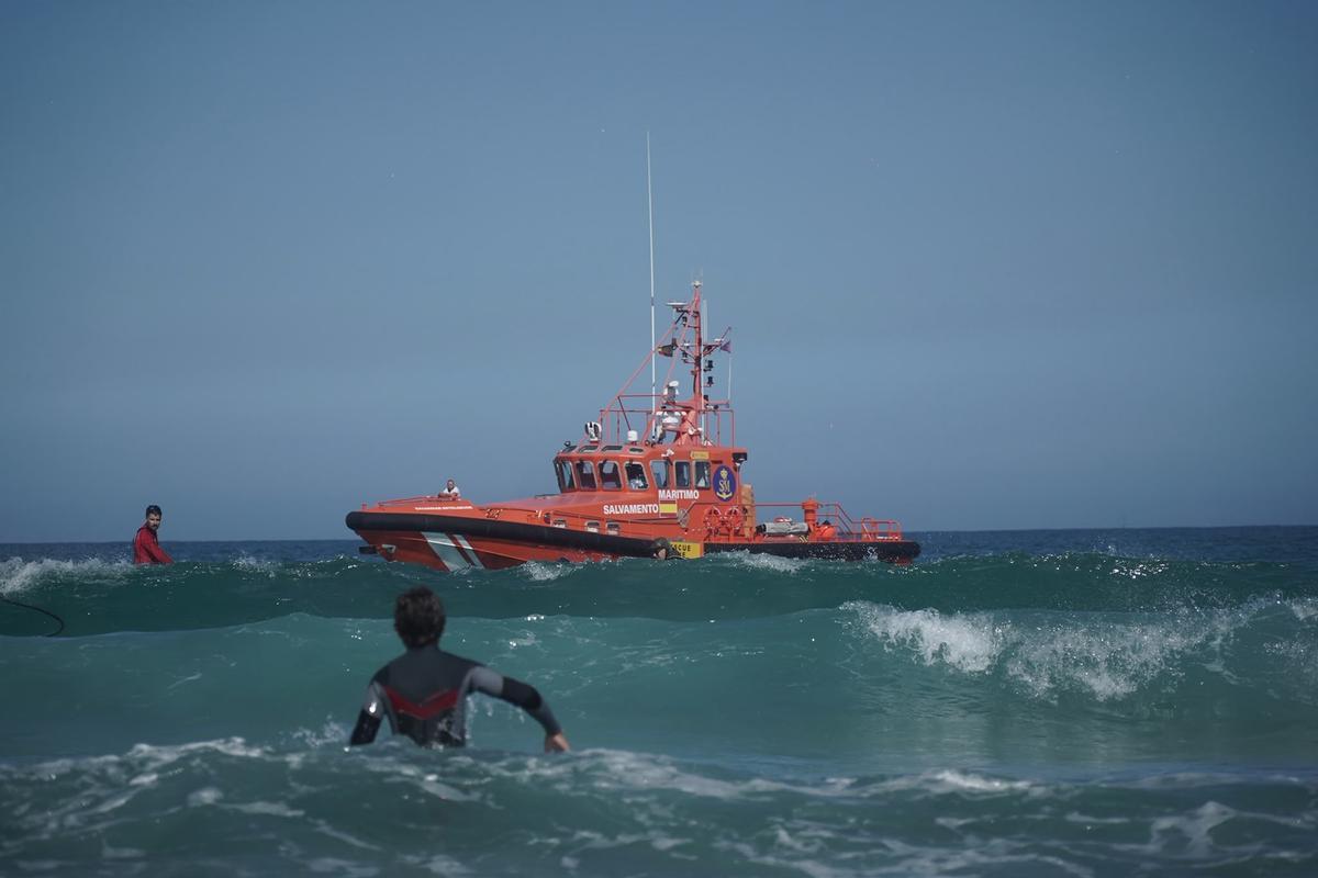 Rescate de la ballena varada en Arteixo