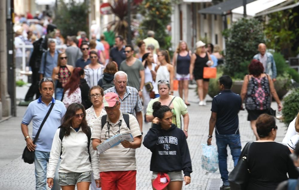 9.000 cruceristas desembarcan en A Coruña