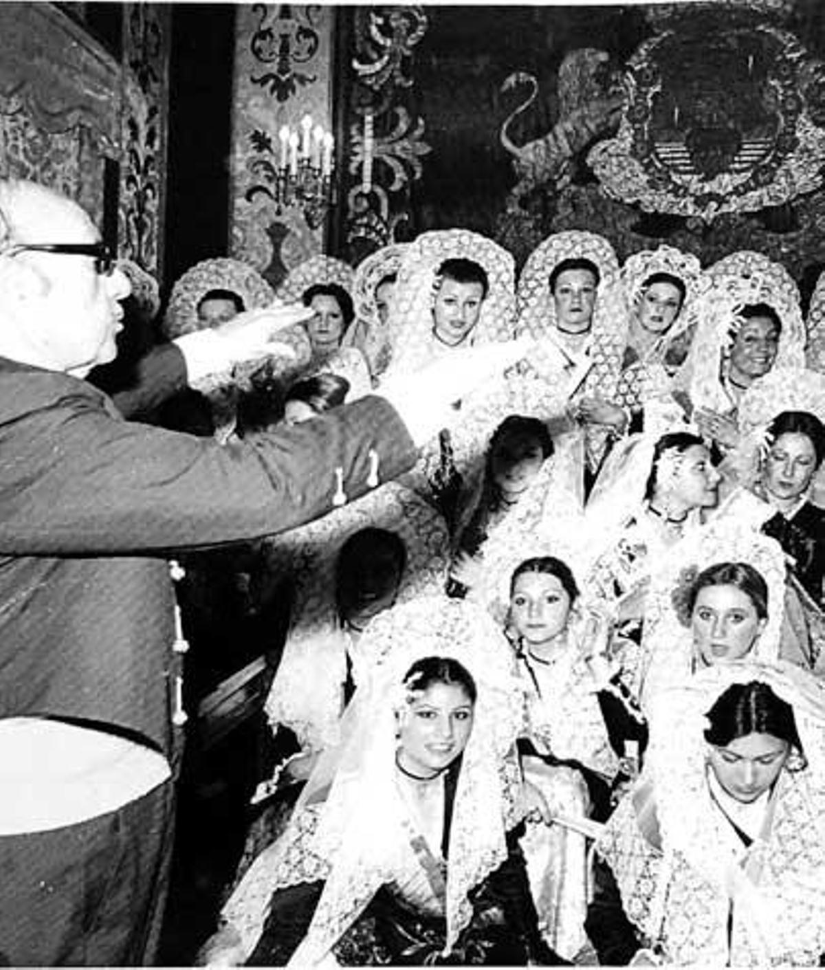 Una mirada inteligente de las Hogueras de Sant Joan