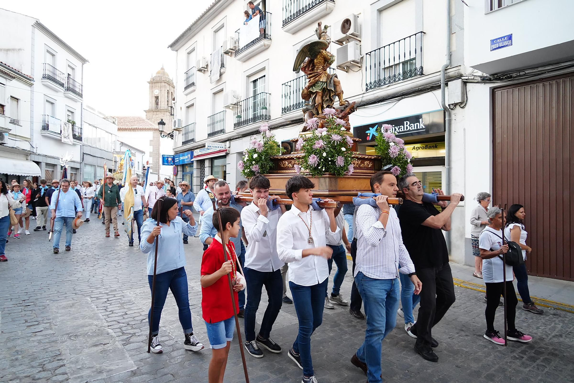 La Virgen de Luna abandona Villanueva de Córdoba para regresar a su santuario