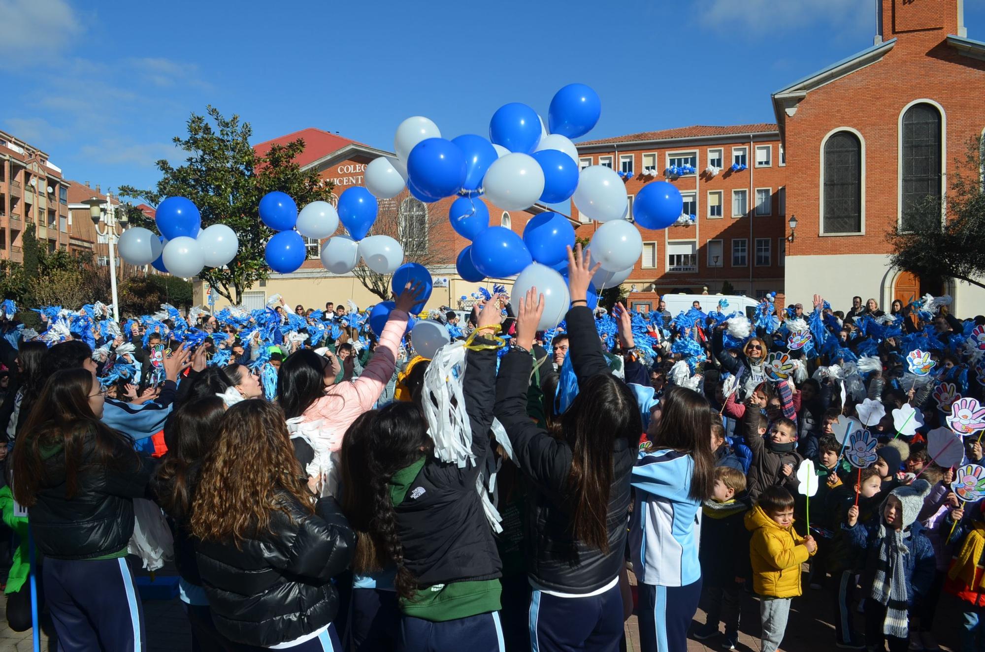 Así celebra el Día de la Paz el colegio San Vicente de Paúl de Benavente