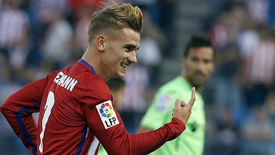 Griezmann celebra su primer gol.