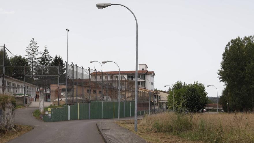 La crisis que no cesa en el centro de menores de Sograndio: drogas, colegueo con los guardias y una huelga a las puertas