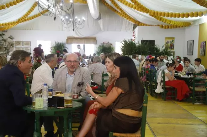 Arte y mimo para decorar las casetas de la Feria de Córdoba