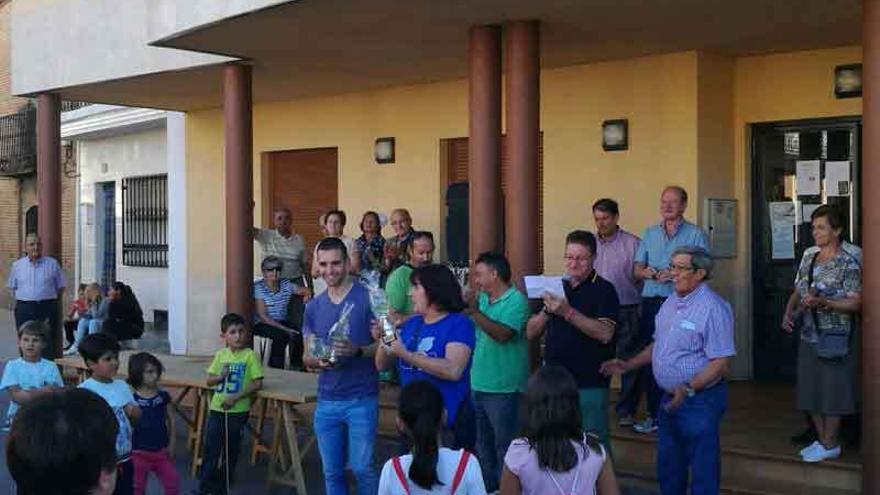 Las fiestas del Cristo de Méjico de Fuentelapeña terminan con la entrega de trofeos