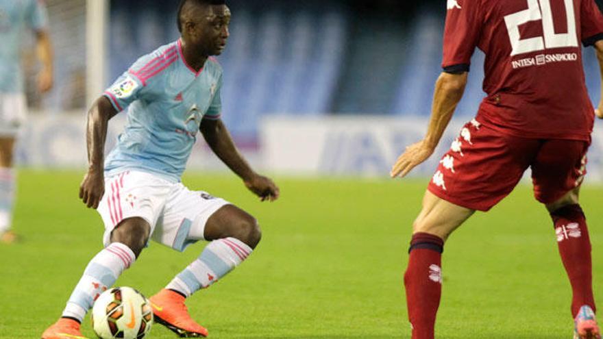 Madinda durante el partido ante el Cagliari // JOSÉ LORES