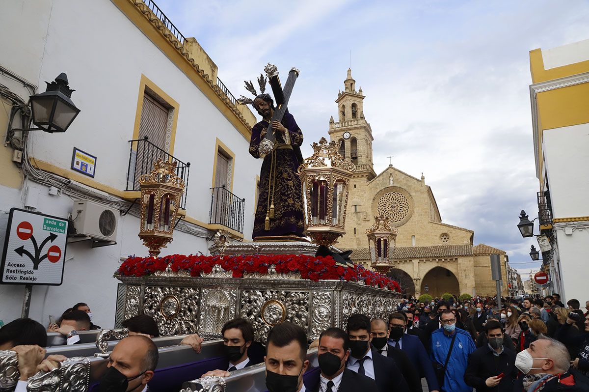 El Vía Crucis de las cofradías vuelve a la calle presidido por Jesús del Calvario