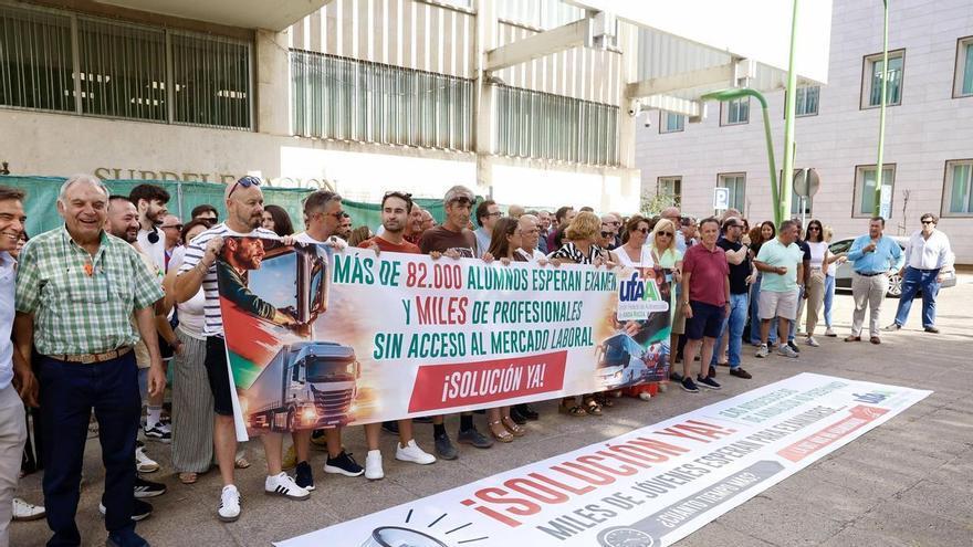 La protesta de las autoescuelas en Córdoba