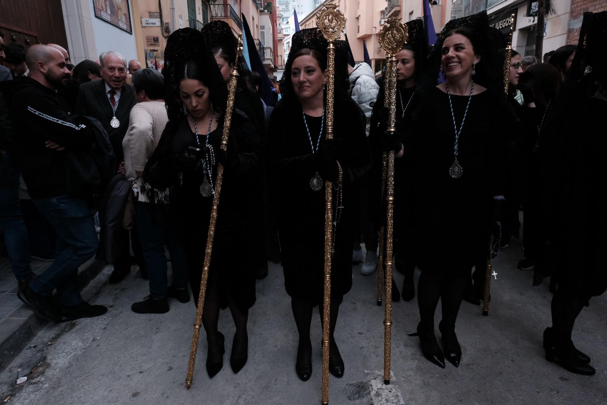 Una imagen de la procesión de la cofradía de la Sentencia, en el Martes Santo de 2024.