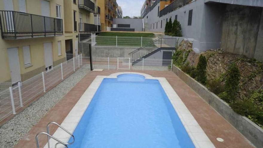 Un hombre, natural de Zamora, fallece ahogado en una piscina privada de Salamanca