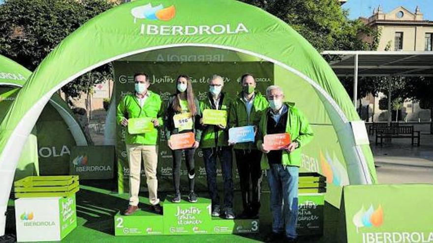 La marea verde contra el cáncer vuelve a llenar con su solidaridad las calles de Murcia 