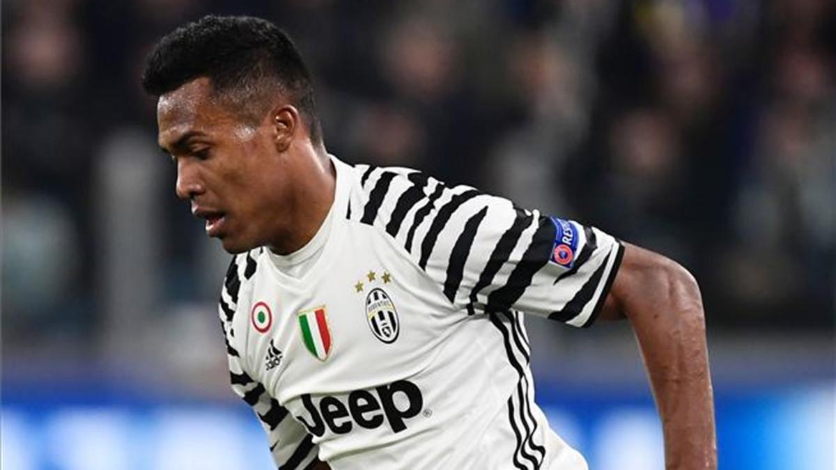 Alex Sandro, con la Juventus de Turín