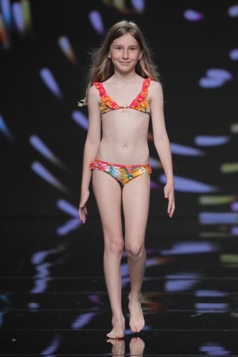 Gran Canaria Swimwear Fashion Week 2018 | Desfile Banana Moon Kids - La  Provincia