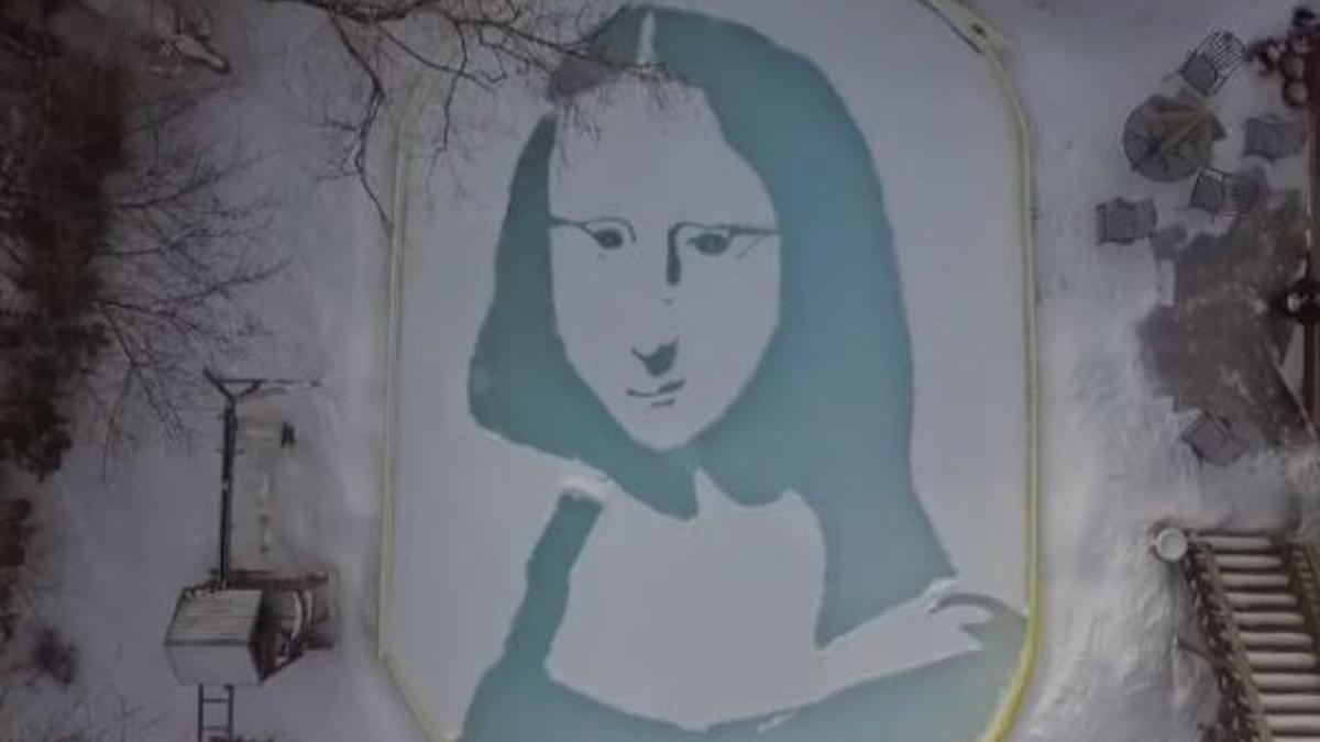 Mona Lisa pintada en nieve