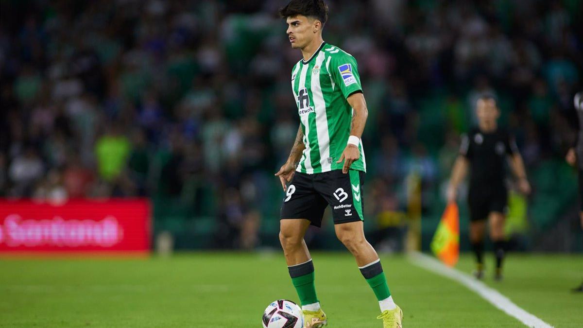 Juan Cruz, en un partido con el Betis.