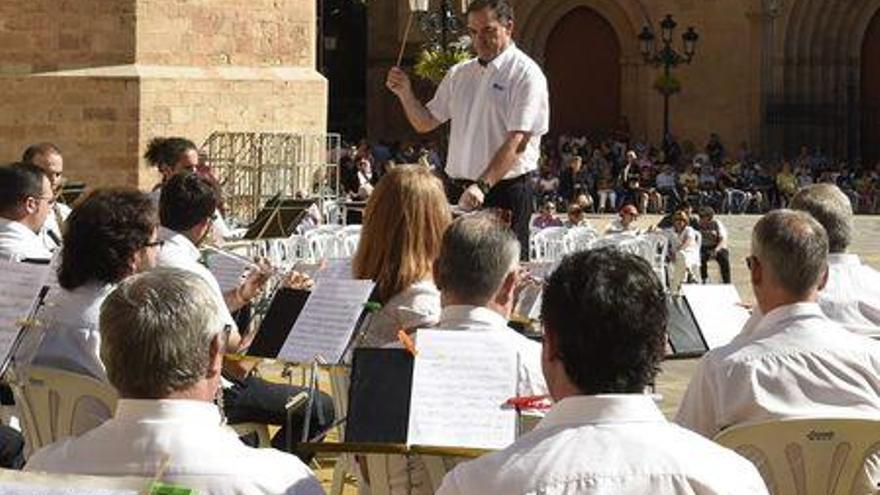 Polémica por los himnos en el 9 d&#039;Octubre de Castellón