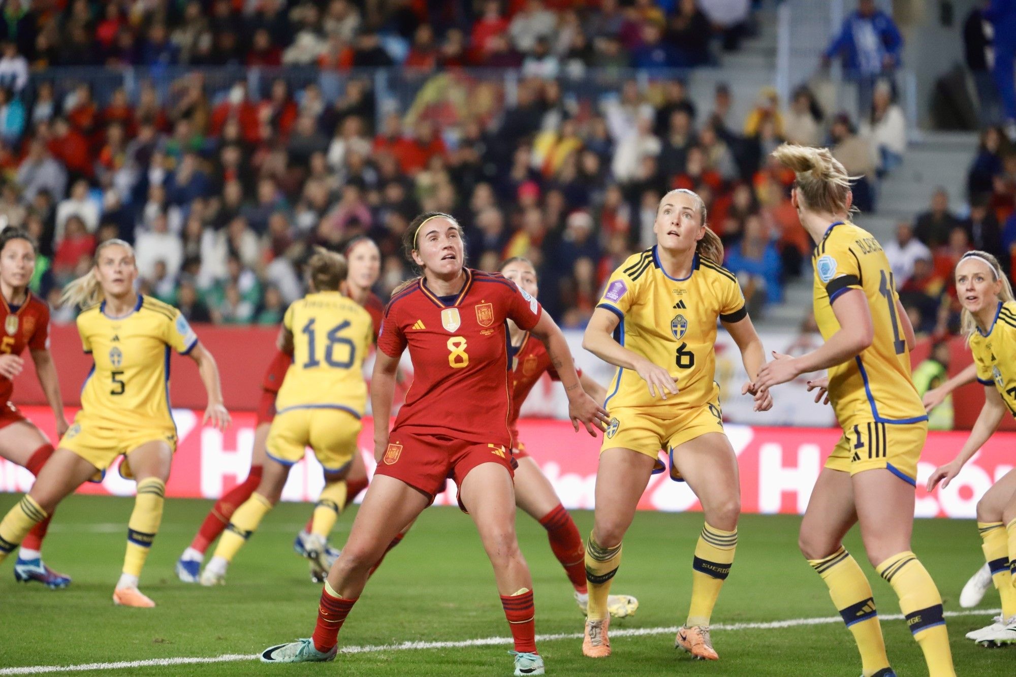 La victoria de la selección femenina de fútbol ante Suecia en La Rosaleda, en imágenes