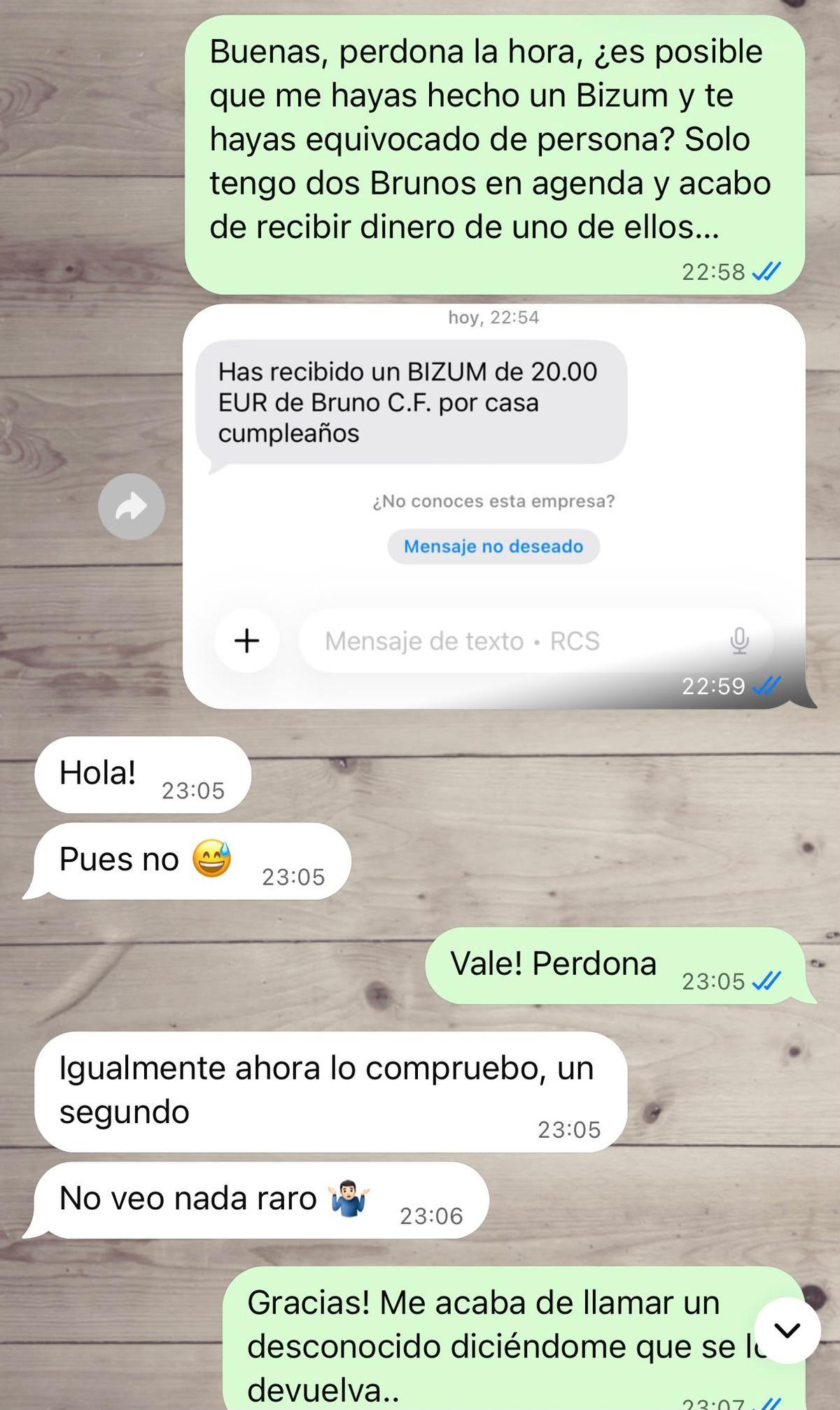 Conversación con un amigo para comporbar si era él quien había efectuado el ingreso.