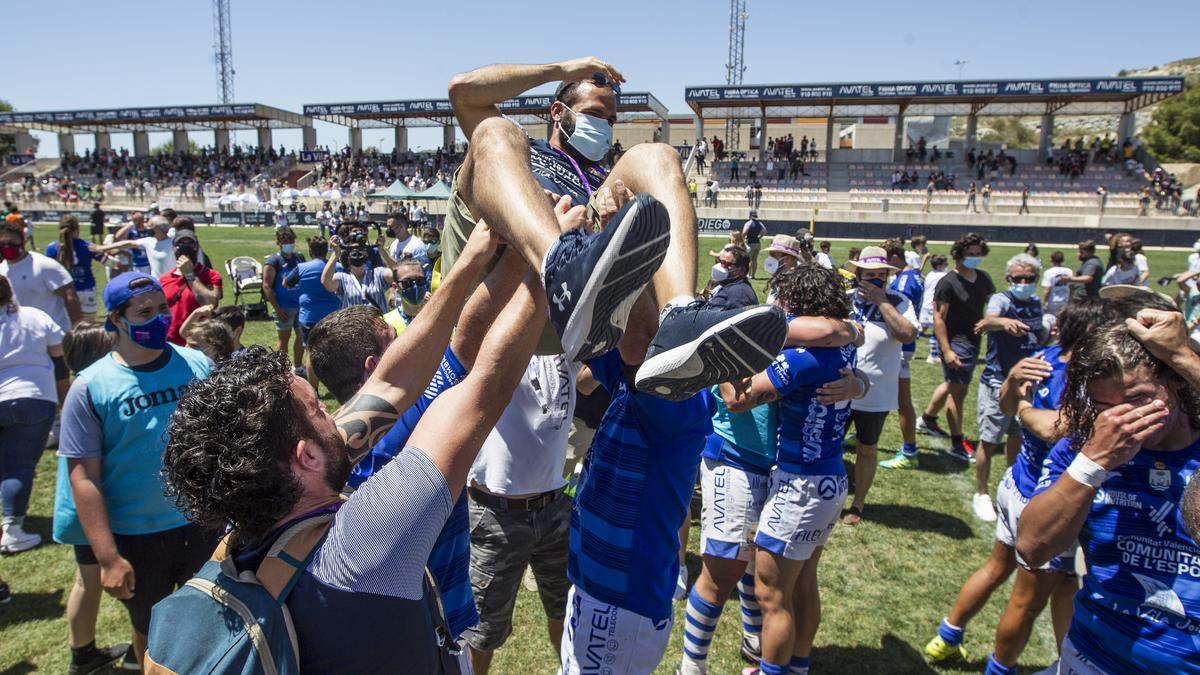 El conjunto jonense reunió a más de mil aficionados en una emocionante final por el ascenso.