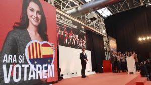 Rivera equipara Puigdemont amb Le Pen i l’acusa de voler destruir la UE.