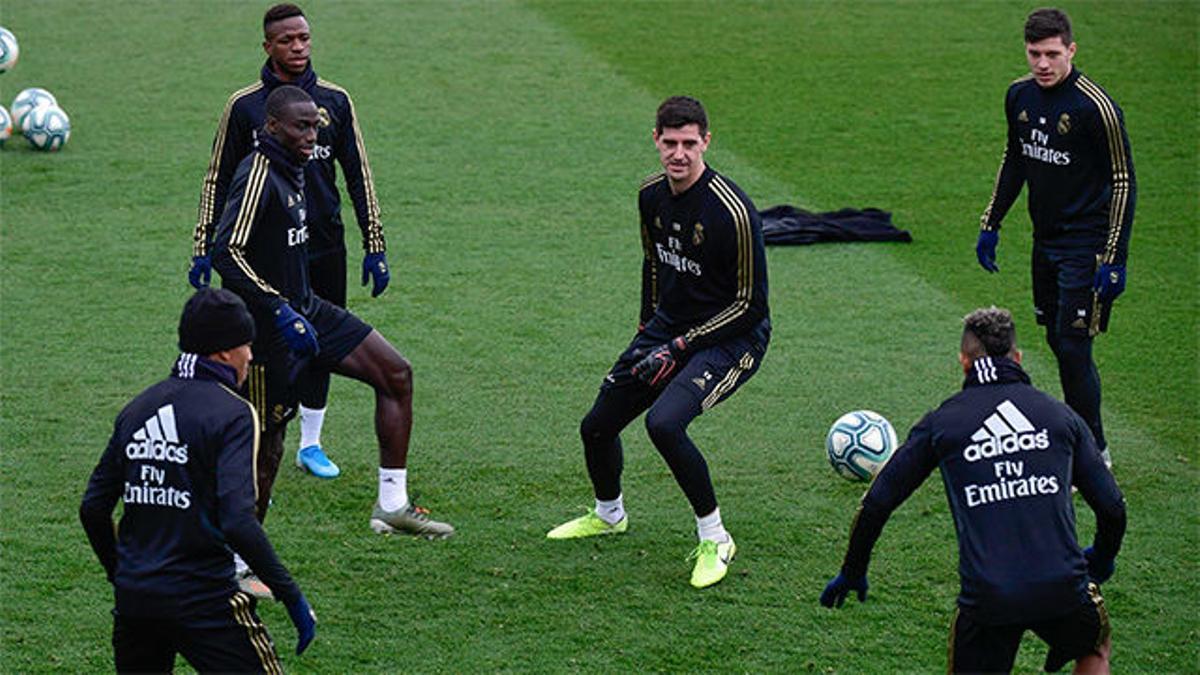 Último entrenamiento del Real Madrid antes del Clásico