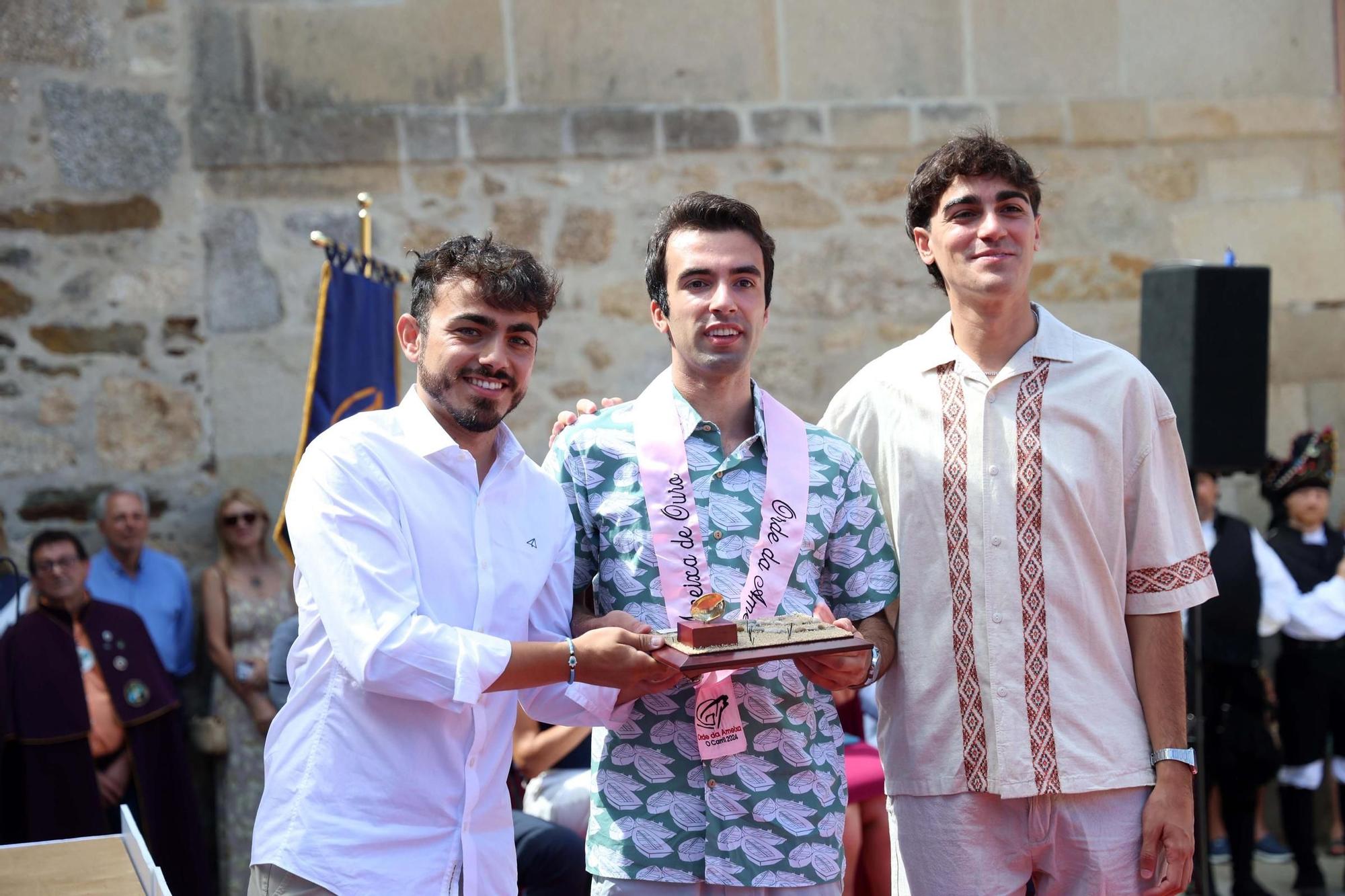 Un momento del XVII Capítulo da Orde da Ameixa de Carril.