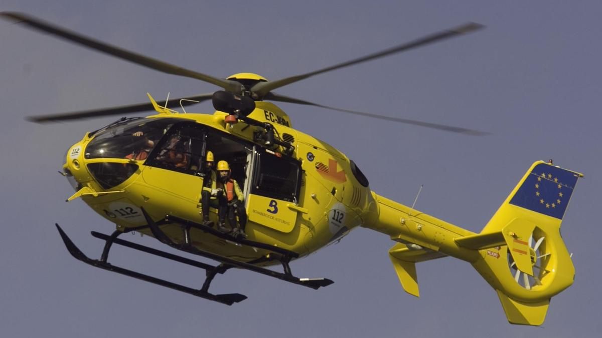 El helicóptero del 112 en una misión.