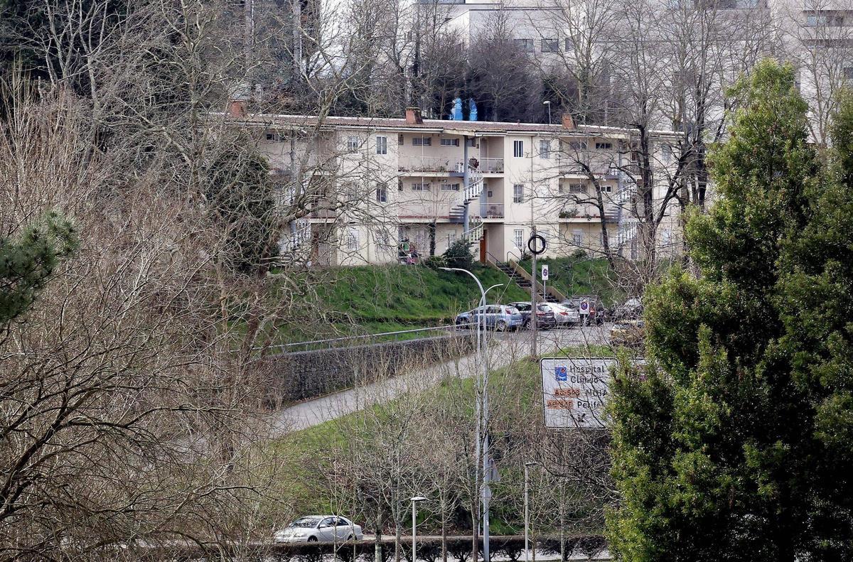 Edificio de viviendas conocido como Banco do Pobre en Santiago