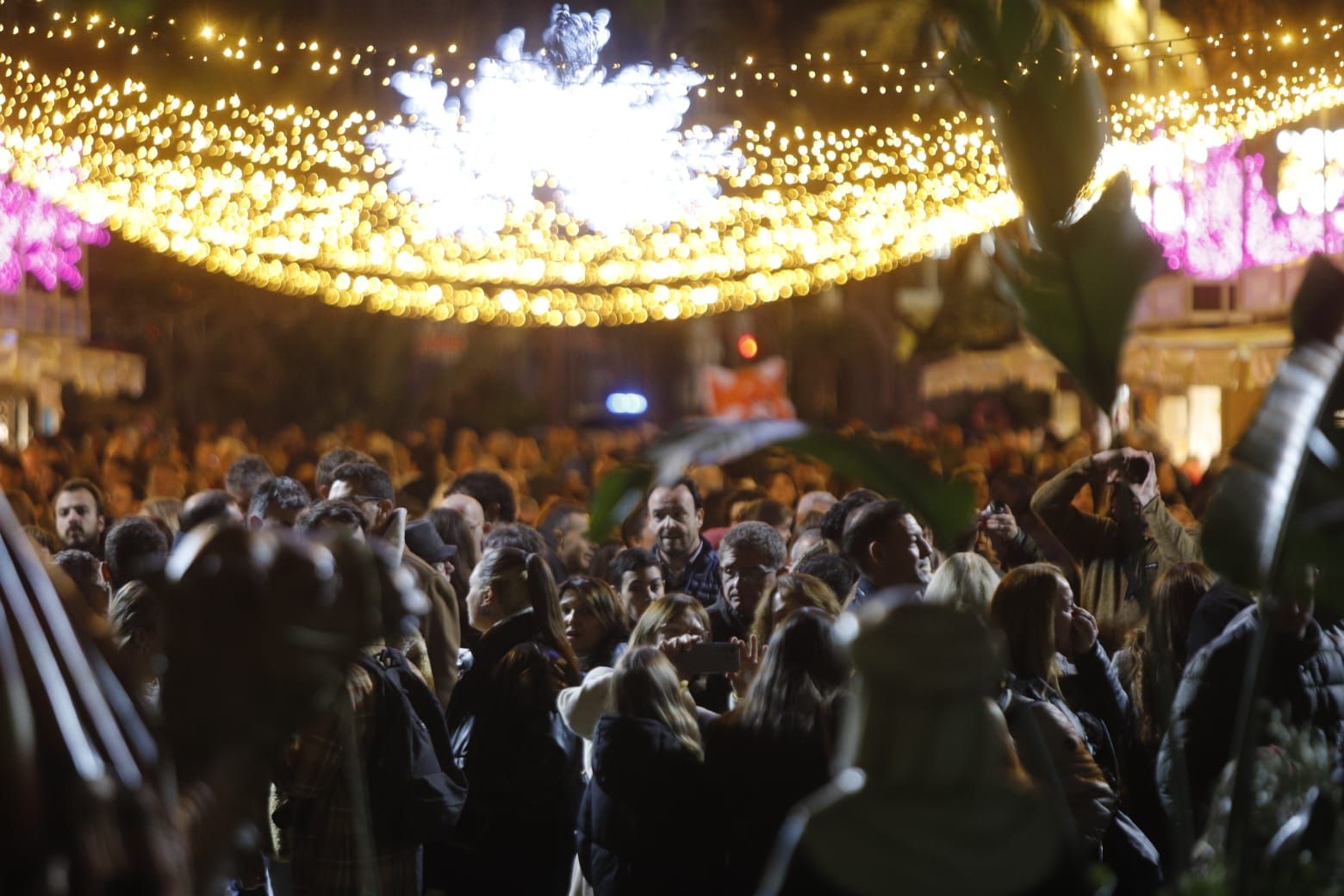 València, a reventar por la Navidad y el buen tiempo