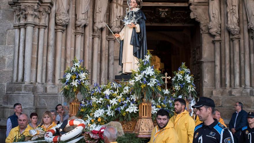 Tui inaugura as súas Festas de San Telmo máis ‘galegas’