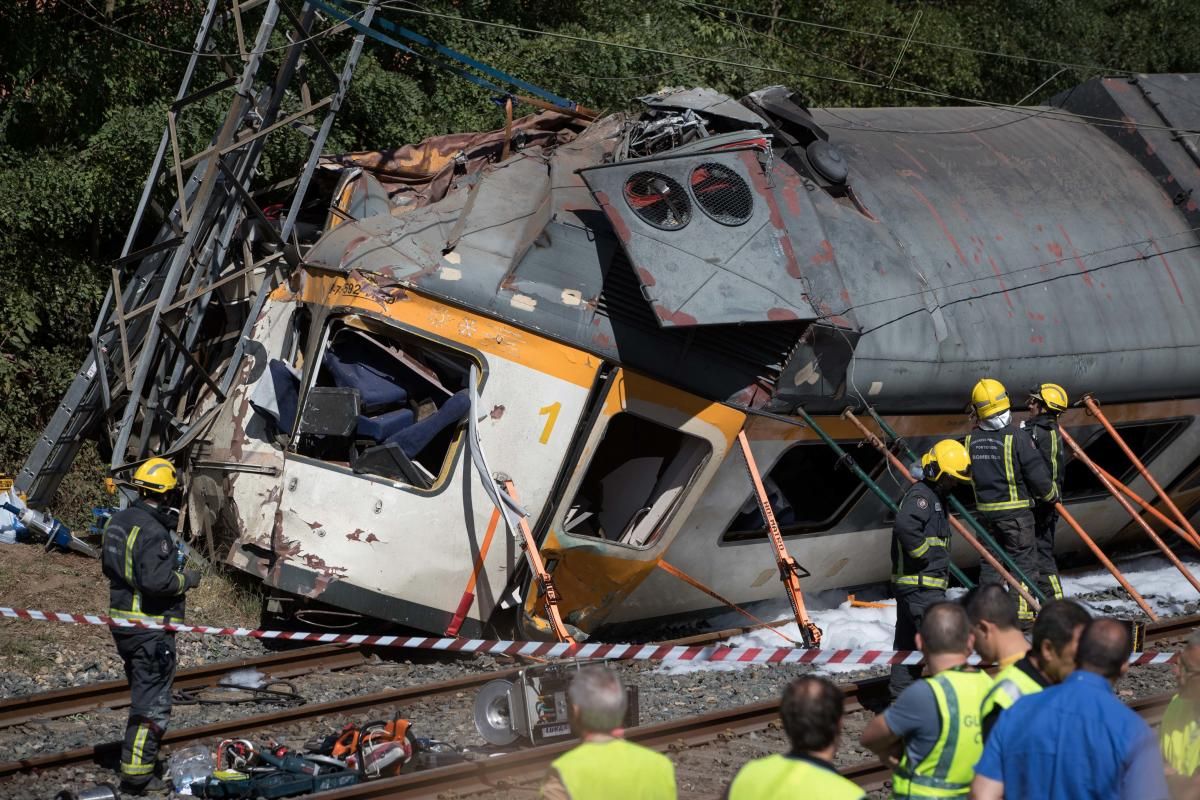 FOTOGALERÍA / Accidente de tren en Pontevedra