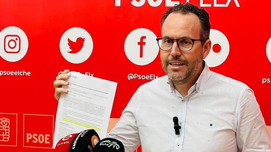 El PSOE destapa que el alcalde de Elche ha prohibido más contratos por &quot;falta de presupuesto&quot; y el PP dice que &quot;es mentira&quot;