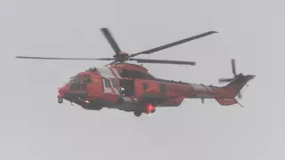 Evacuados en helicóptero dos tripulantes de un buque frente a la costa coruñesa