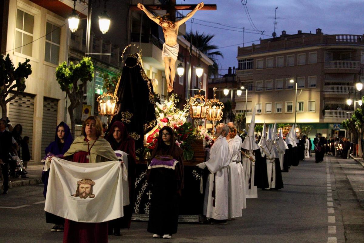 Un momento de la Semana Santa de El Campello.