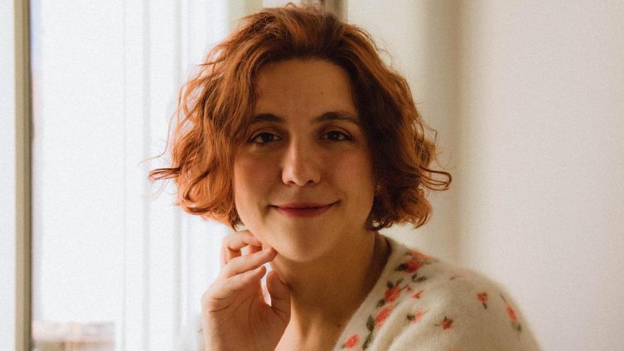 Clara de Frutos: &quot;Las Sinsombrero eran conscientes de la importancia de apoyarse entre mujeres&quot;