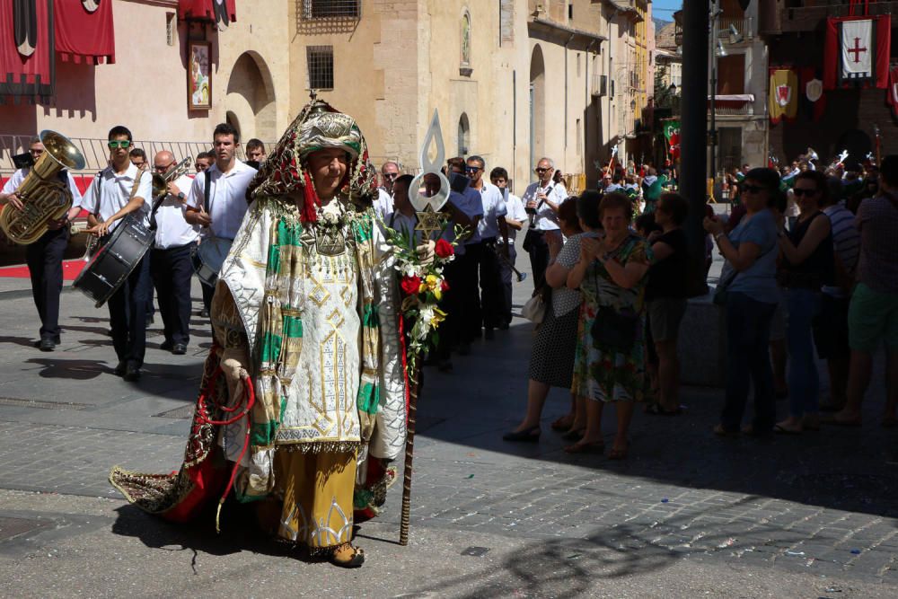 El municipio celebra el día de San Hipólito con los actos de la ofrenda, la presentación de armas y la procesión