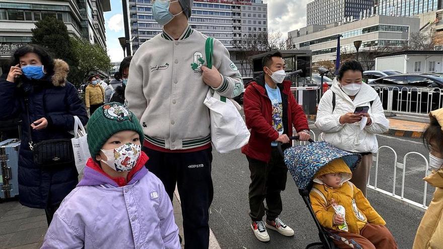 La neumonía que satura la sanidad china ¿tiene misterio?