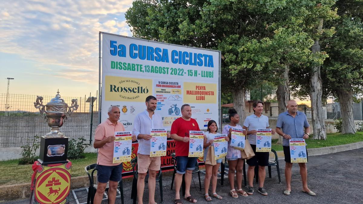 El acto de presentación de la carrera del pasado domingo.