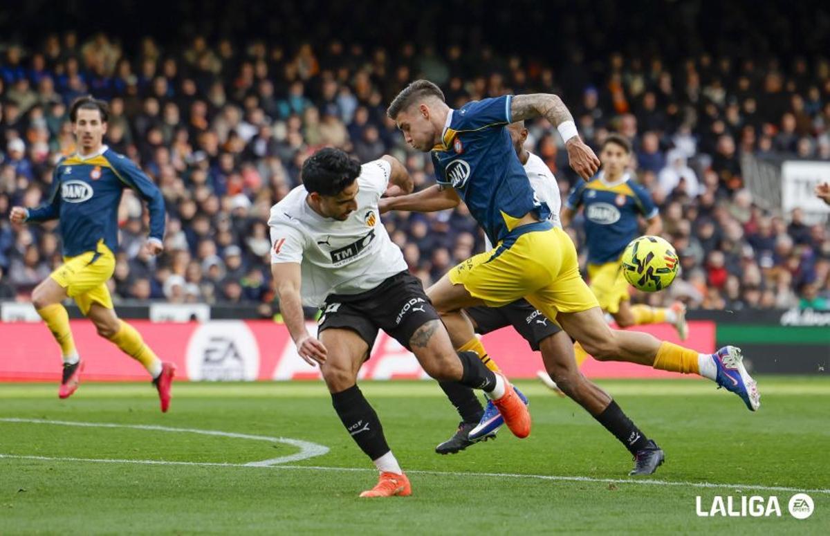 Cömert realizó un excelente partido ante el Espanyol