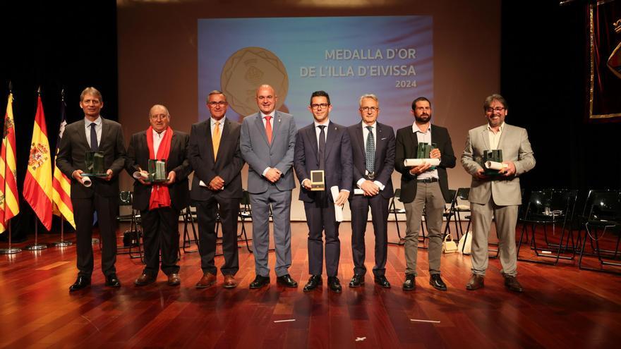Premios al Mérito Ciudadano y Medalla de Oro: la historia de Ibiza en cinco galardones