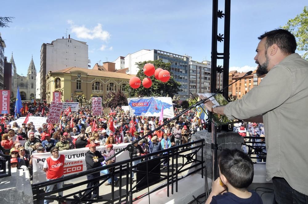 1 de mayo: Miles de personas se manifiestan en Asturias para reivindicar mejoras laborales