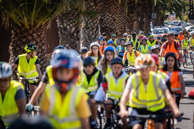 Marcha Ciclista Escolar Intercentros San Benito con B de Bici