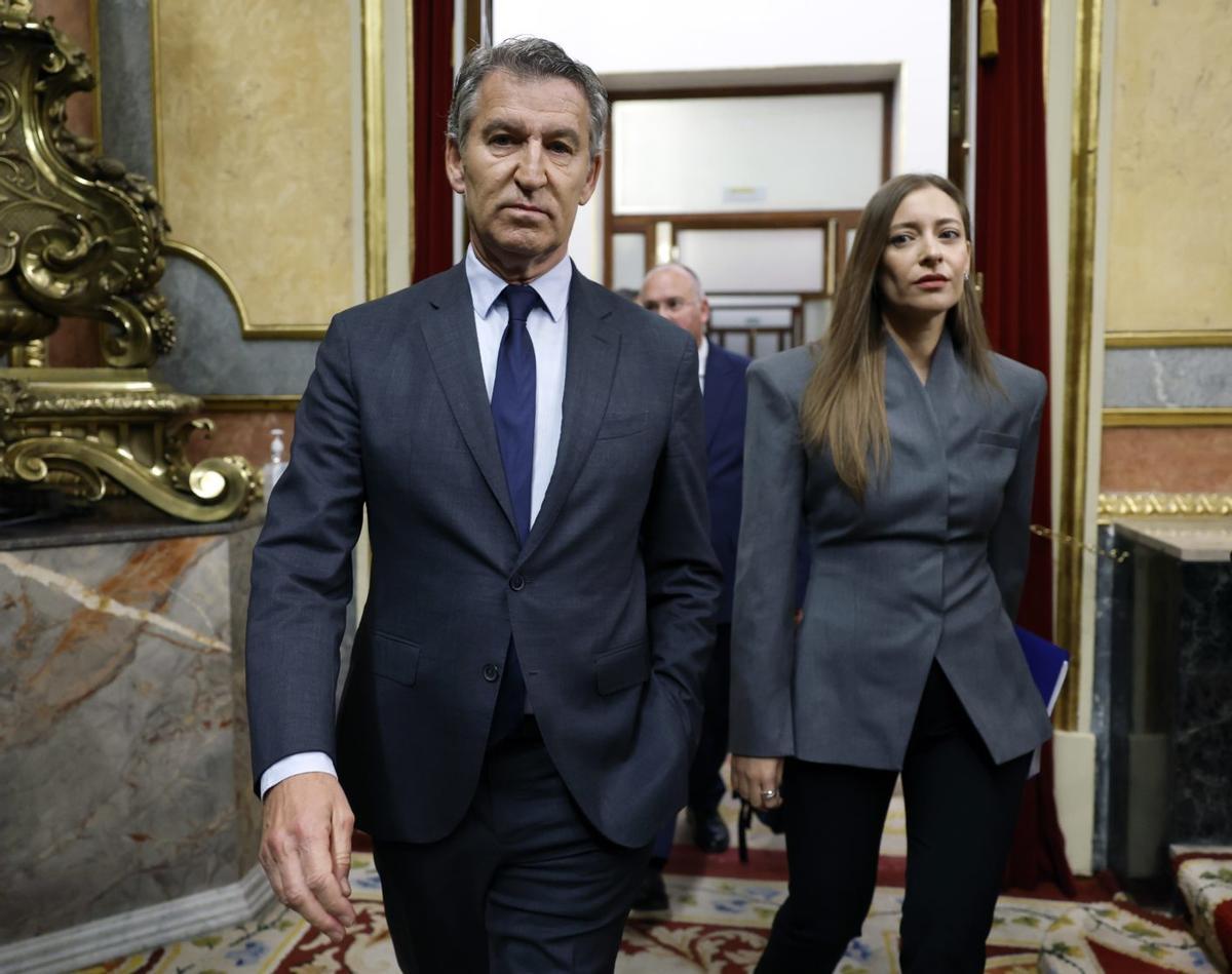 Feijóo denuncia la "gravetat" d’una "situació agònica" i exigeix eleccions