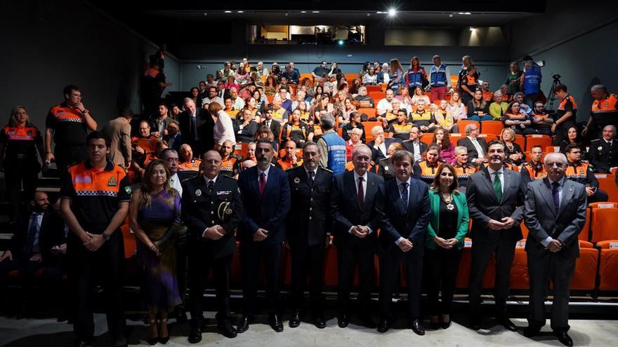 Málaga celebra el acto de la Agrupación del Voluntariado de Protección Civil