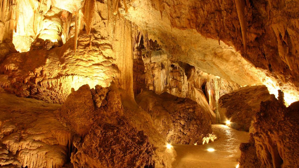Estas cuevas fueron descubiertas en 1961.